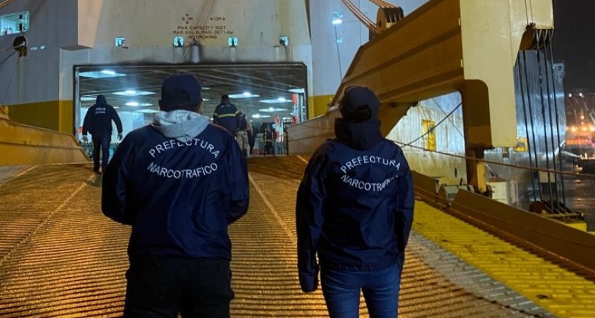 Hallaron 16 kilos de coca&iacute;na en un buque italiano en Z&aacute;rate y el cargamento supera los $340 millones
