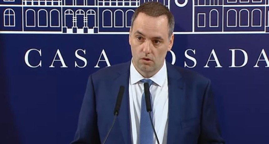 Crecen las sospechas sobre Adorni: investigan criptomonedas no declaradas y gastos por casi un mill&oacute;n de d&oacute;lares