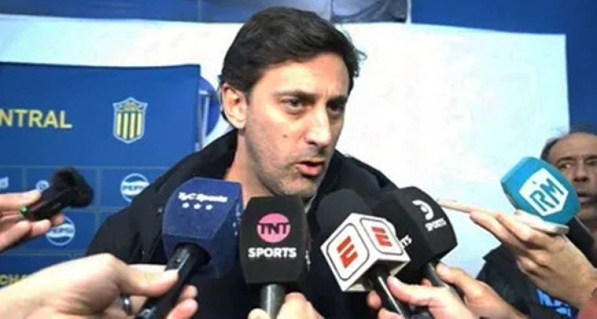 Fuerte descargo de Milito tras la eliminaci&oacute;n de Racing: 