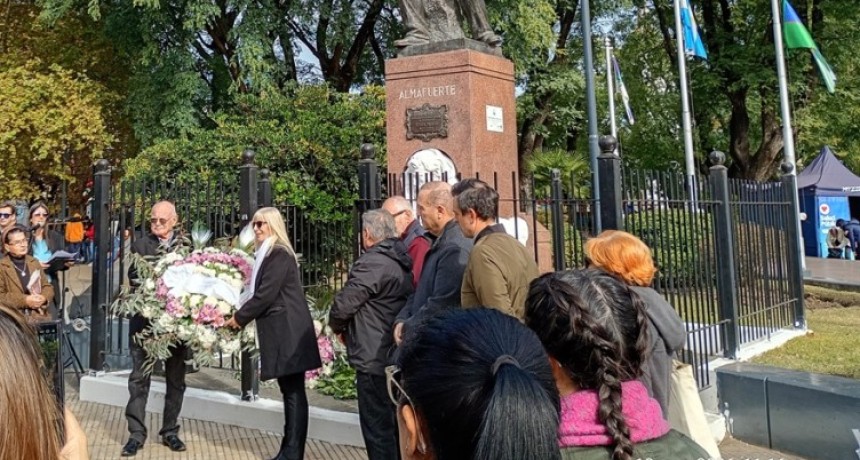 Celebrando el natalicio de Almafuerte