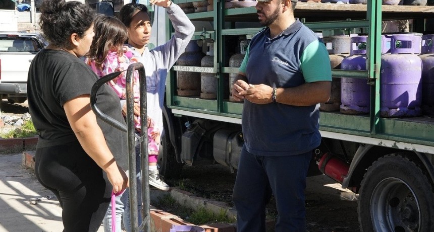 Garrafas m&aacute;s baratas en El Jag&uuml;el: habr&aacute; un nuevo operativo con precio por debajo del mercado