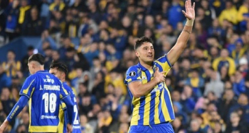 Fiesta total en Arroyito: Rosario Central gole&oacute;, brill&oacute; Di Mar&iacute;a y se meti&oacute; en octavos de la Libertadores