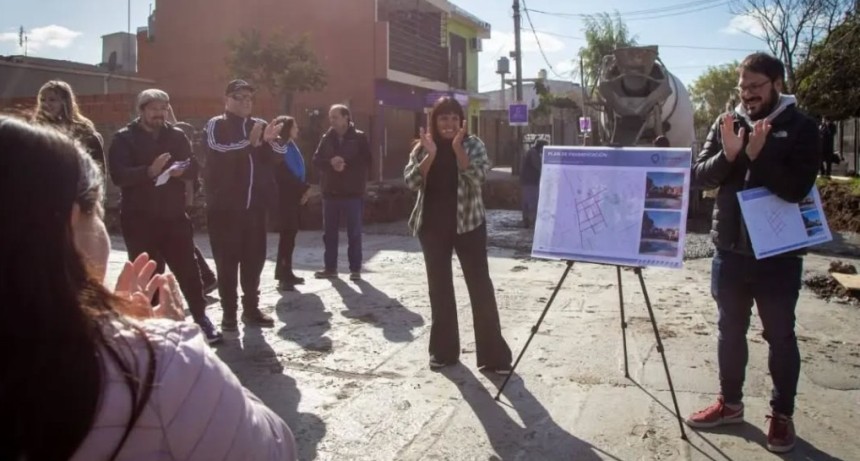 La transformaci&oacute;n final de La Ca&ntilde;ada: avanza una obra que promete dejar sin calles de tierra a todo el barrio