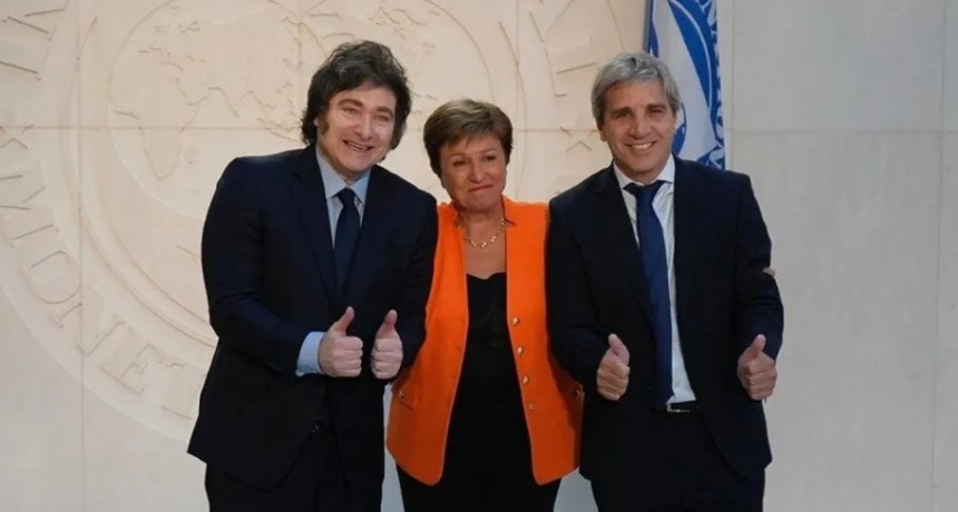 El FMI presiona por m&aacute;s Ganancias y cambios en jubilaciones: las reformas que reclama al Gobierno
