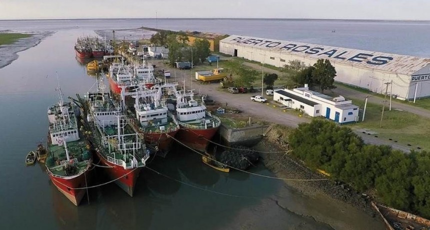 La Administración General de Puertos asistirá a Puerto Rosales en la reconstrucción del muelle