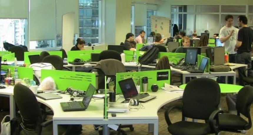 Globant le anunció a Matías Kulfas una inversión de 800 millones de pesos en Chaco