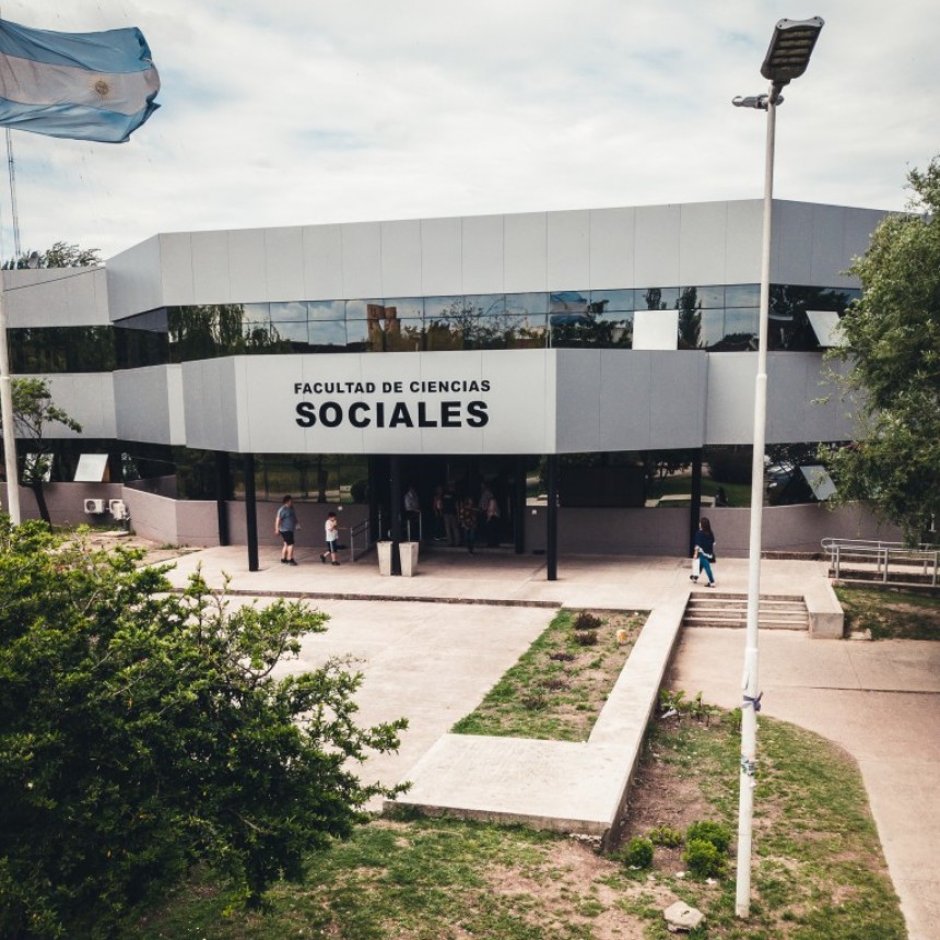 La Banda Sinfónica Nacional de Ciegos se suma a la celebración del 50° aniversario de la Universidad Nacional de Lomas de Zamora
