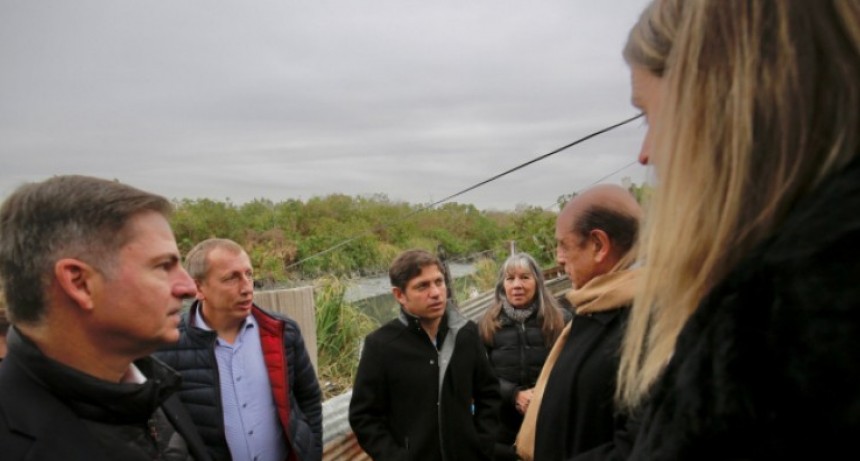 Kicillof presentó un proyecto para la construcción de 120 viviendas en Plátanos