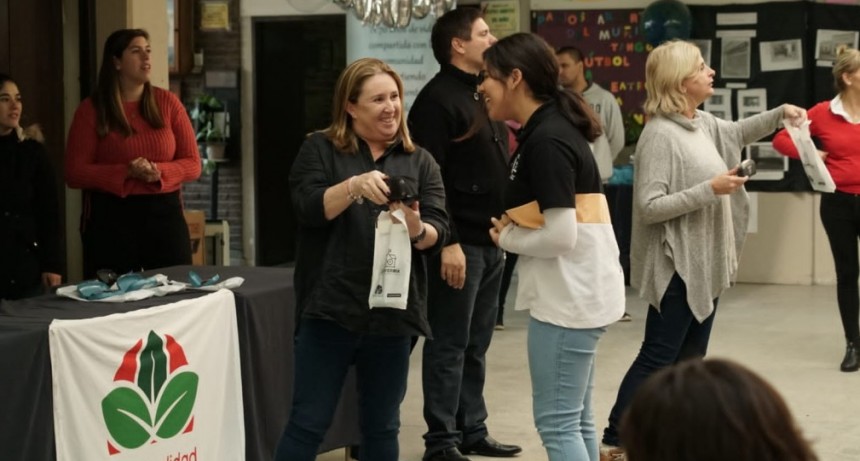 El Municipio entregó lentes del Programa Oftalmológico EcheVERría
