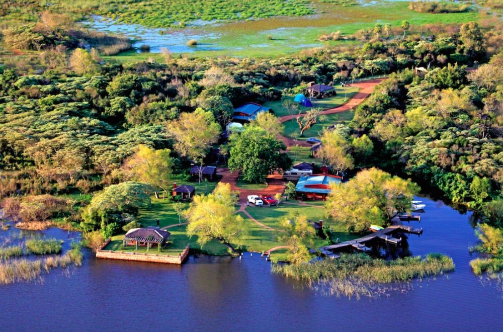 Colonia Carlos Pellegrini: Naturaleza y Aventura en los Esteros del Iberá
