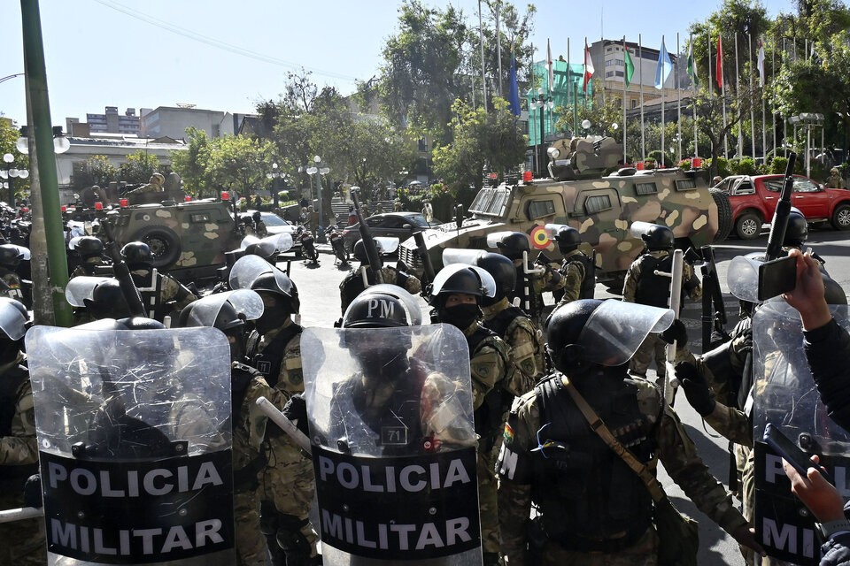 Intento de golpe de estado en Bolivia: el presidente Arce mantiene el control tras la detención del comandante Zúñiga