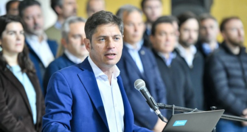 Kicillof: “Reclamamos por los 17 millones de bonaerenses que son damnificados por los recortes del Gobierno nacional"