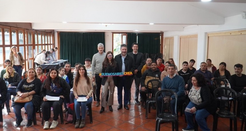 Familias de Merlo acceden a créditos del programa provincial Buenos Aires CREA