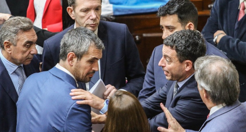 El pueblo la va a pasar peor: Diputados aprueba la primera ley de Javier Milei tras seis meses de debate