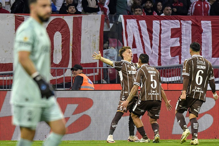 Platense hizo historia: venció a Huracán y gritó campeón por primera vez en sus 120 años