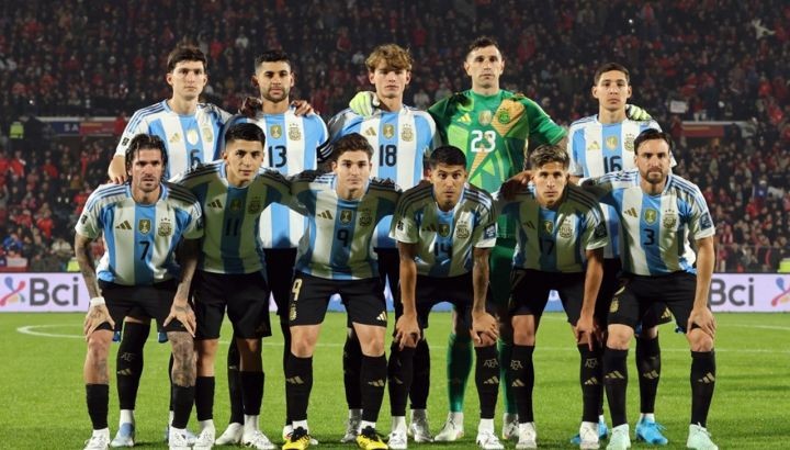 Así quedó la tabla de las Eliminatorias Sudamericanas tras la 15ª fecha: Argentina lidera y Chile se hunde
