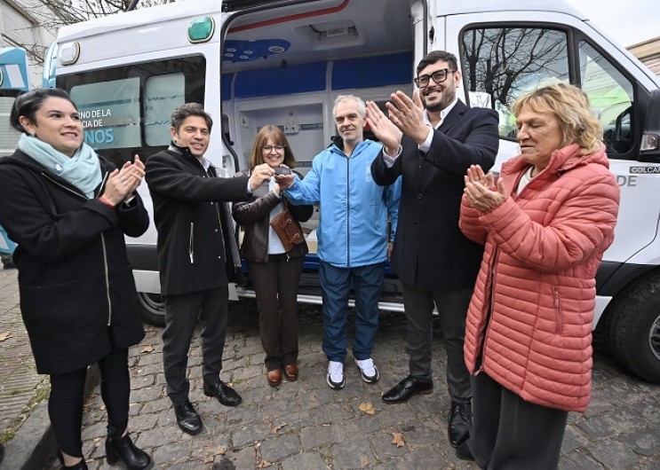 Kicillof en Saavedra: “No hay superávit que sirva si es a costa de los jubilados y de paralizar las obras”