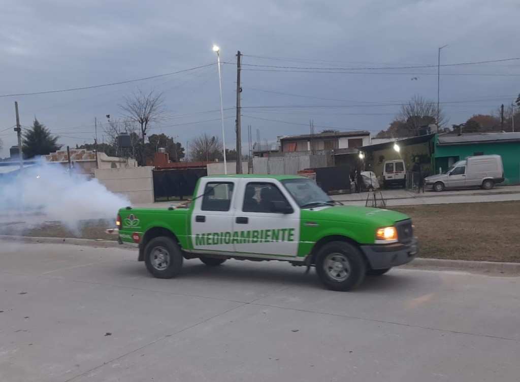 Refuerzan la fumigación en Esteban Echeverría para prevenir el dengue