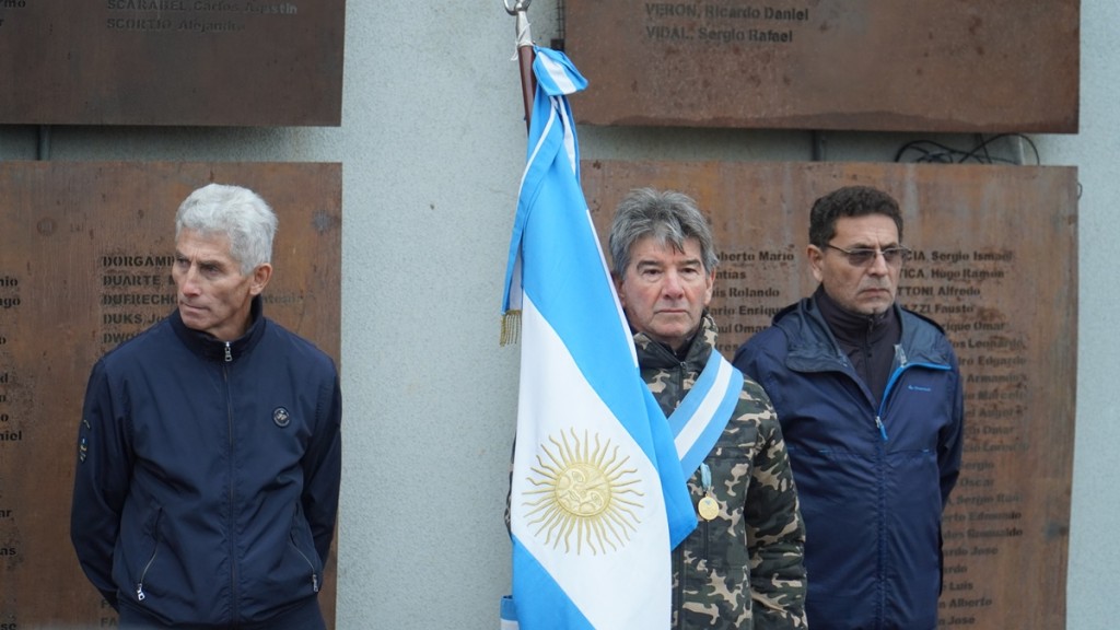 Merlo rindió homenaje a los Héroes de Malvinas a 43 años del fin del conflicto