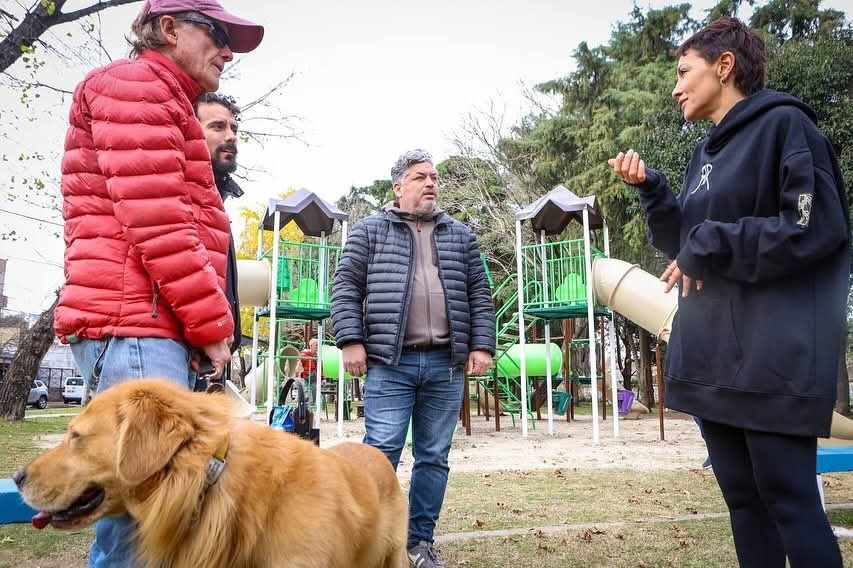 Mayra Mendoza inauguró juegos inclusivos en la plaza Onda Verde: “Defendemos el derecho a vivir mejor”