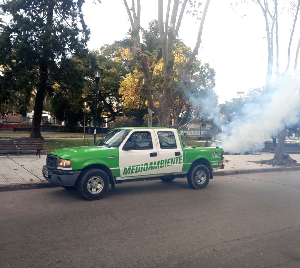Esteban Echeverría intensifica los operativos de fumigación para prevenir el dengue