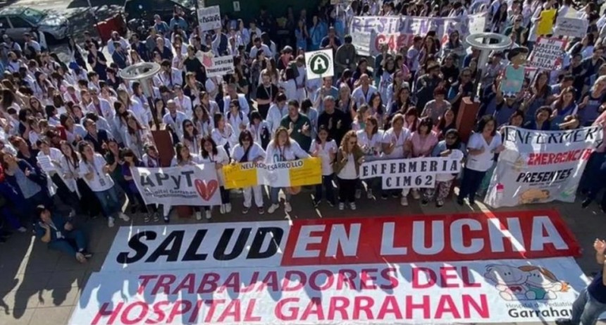 Fracasó la conciliación por el Garrahan: trabajadores inician paro y se movilizan a Plaza de Mayo
