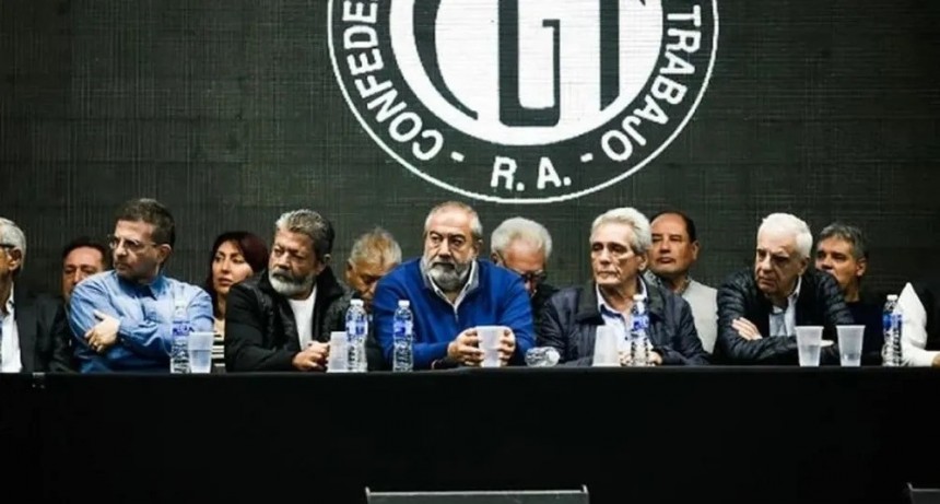 Revés judicial para el Gobierno: la Justicia ratificó la suspensión de los artículos antihuelga del DNU de Milei