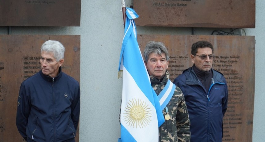 Merlo rindió homenaje a los Héroes de Malvinas a 43 años del fin del conflicto
