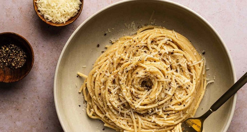 ¿La pasta más simple y deliciosa del mundo? Descubrí el secreto de la auténtica Cacio e Pepe