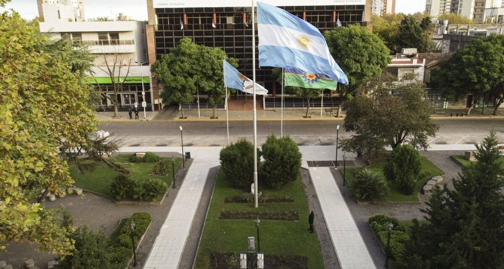 Feriado en Esteban Echeverr&iacute;a: c&oacute;mo funcionar&aacute;n los servicios municipales