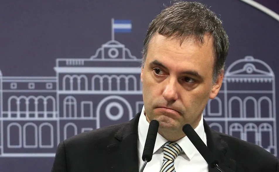 Alquiler en d&oacute;lares, familiares y nuevas sospechas: otro cap&iacute;tulo complica a Adorni en la causa por enriquecimiento il&iacute;cito