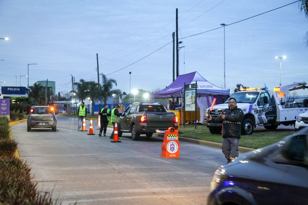 Quilmes reforz&oacute; los controles vehiculares y present&oacute; nuevo equipamiento para prevenir accidentes