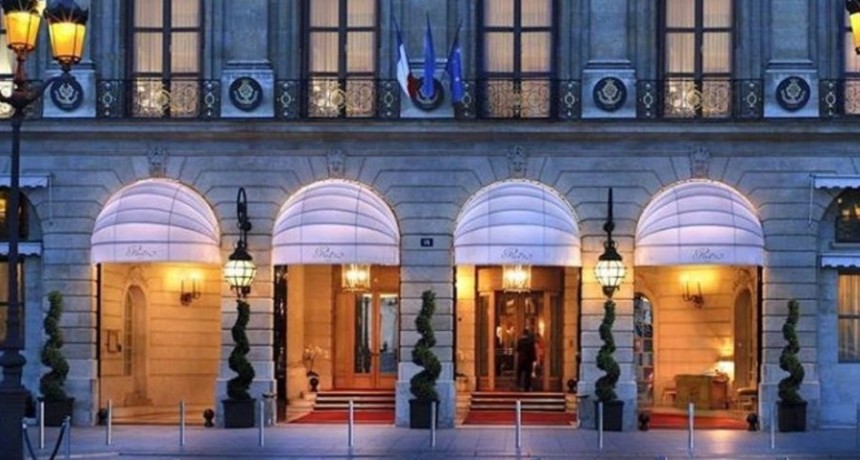 UNA NOCHE EN EL RITZ