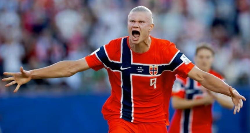 Haaland hizo historia y lider&oacute; la victoria de Noruega en su estreno mundialista