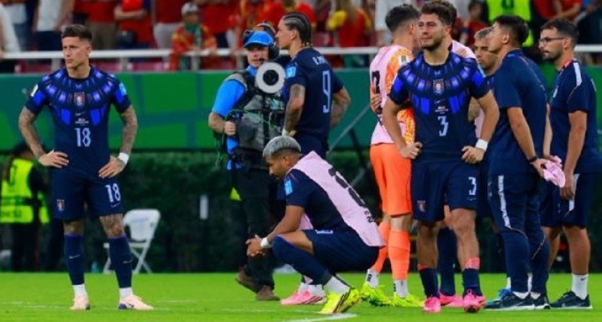 Fracaso: Uruguay se despidi&oacute; del Mundial tras una fase de grupos decepcionante.