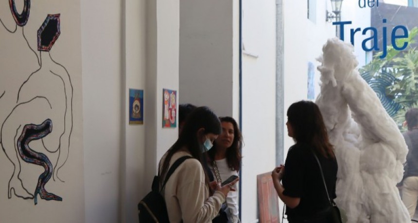 Llega al Museo del Traje la segunda edición de Cuul