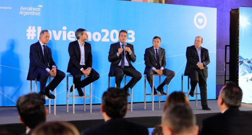 Se espera una temporada récord de invierno 2023 en venta de pasajes aéreos y ferroviarios