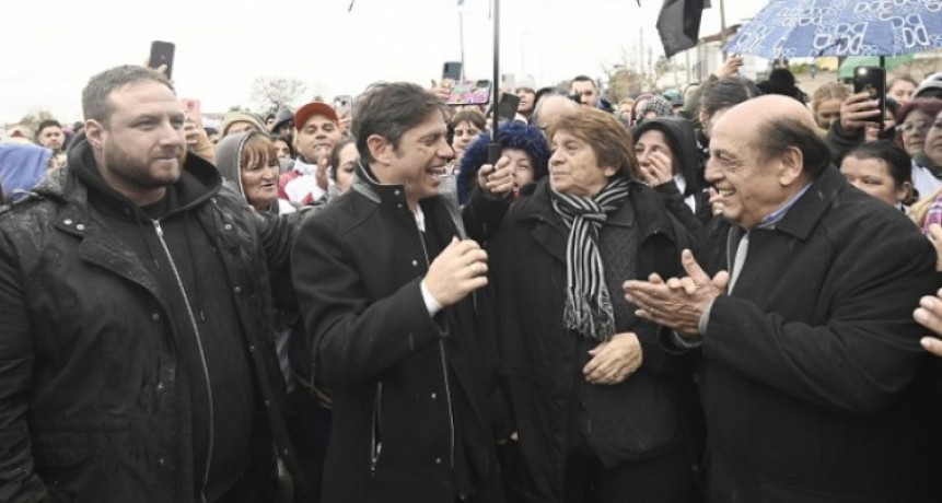 Kicillof y Mussi encabezaron la inauguración de obras de pavimentación en Berazategui