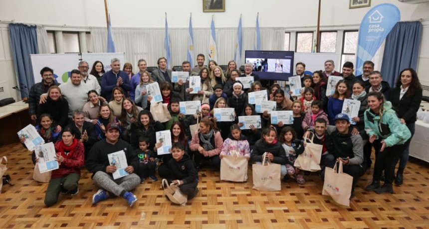 Mendoza: Más familias accedieron a su casa propia en San Rafael