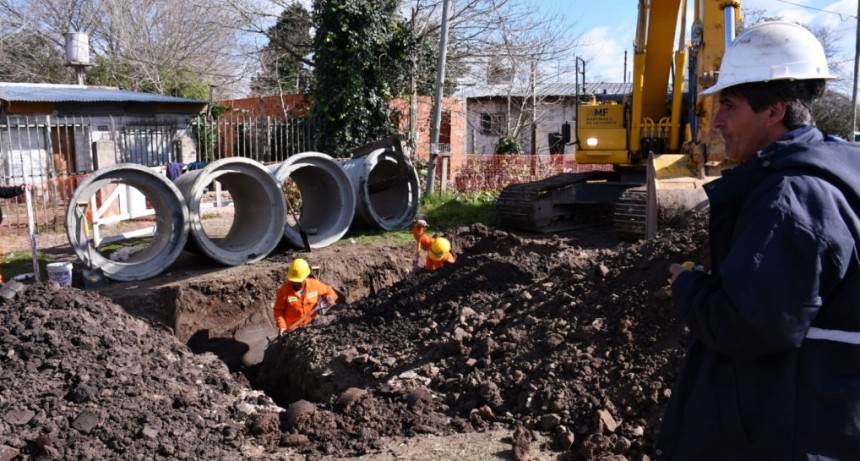 Comenzó la obra hidráulica de desagües pluviales en la Cuenca Hortiguera