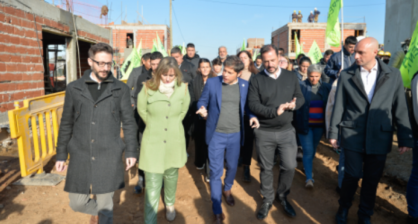 En Escobar Kicillof y Sujarchuk recorrieron los avances de obras de infraestructura