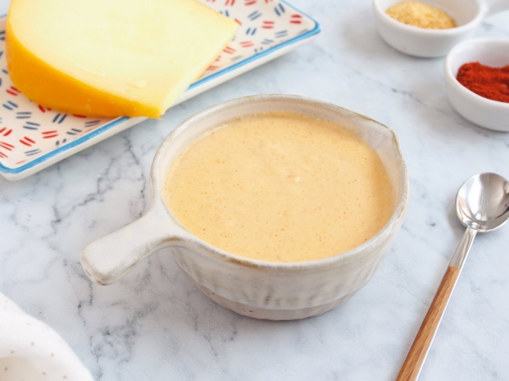 Salsa de Queso Casera: Cremosa y Perfecta para Todos tus Platos