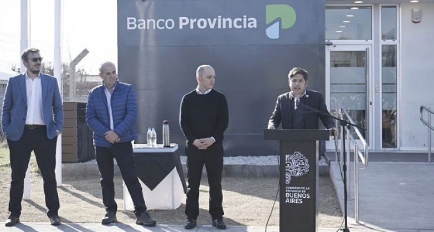 Kicillof Anuncia Reinicio de Obras en Pehuajó y Inaugura Nueva Sucursal del Banco Provincia en Francisco Madero