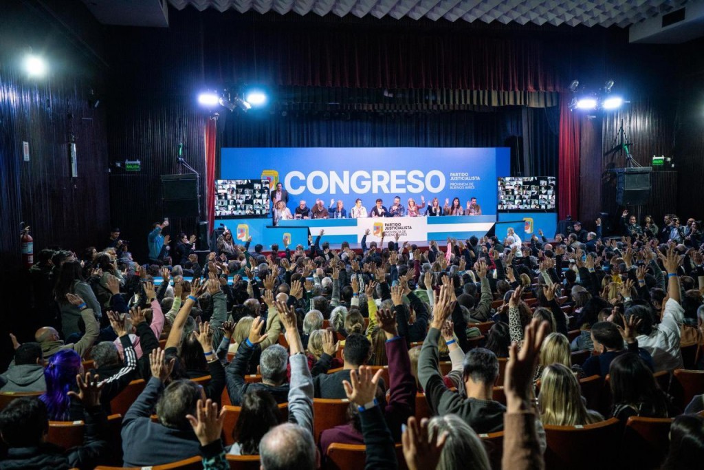Unidad y pulseada: el PJ bonaerense definió la mesa política para armar el frente electoral