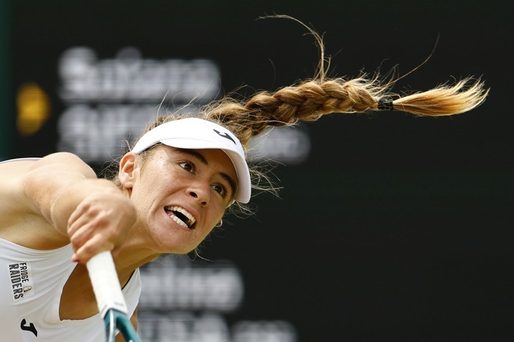 Solana Sierra se despide de Wimbledon tras una histórica actuación
