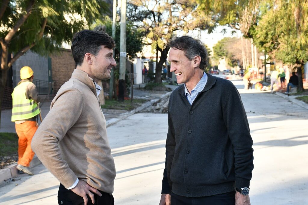 Morón refuerza su infraestructura: Ghi y Katopodis recorrieron obras clave en salud, servicios y vialidad
