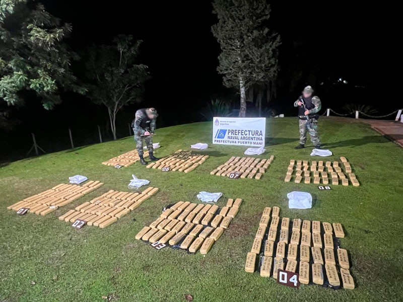 Prefectura incautó más de 200 kilos de marihuana en operativos en Misiones