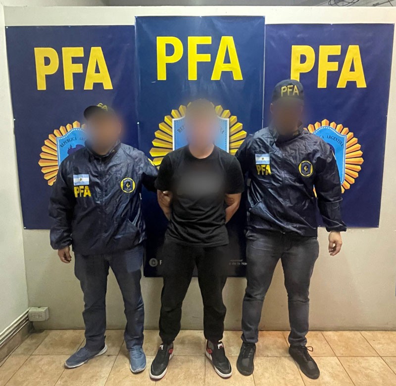 Cayeron dos miembros de una banda que robaba a choferes de apps de viajes