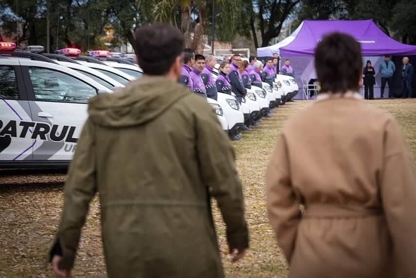 Mayra Mendoza presentó 30 nuevas patrullas urbanas para reforzar la seguridad en Quilmes