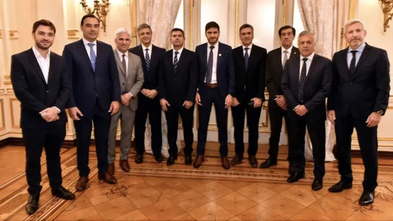 Tras el revés en el Senado, el Gobierno busca recomponer lazos con los gobernadores para blindar vetos de Milei